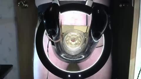 Snapshot of robodickmilker chatting on December 27, 8:13 am Robodickmilker online show from December 27, 8:13 am