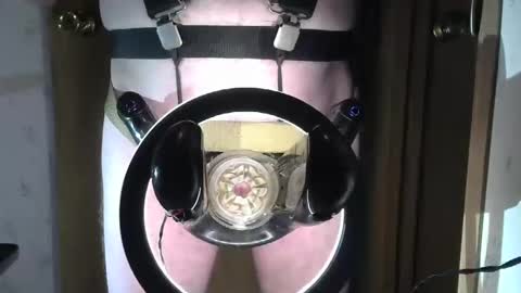 Snapshot of robodickmilker chatting on January 27, 12:54 am Robodickmilker online show from January 27, 12:54 am