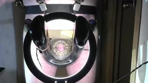 Snapshot of robodickmilker chatting on February 20, 12:19 am Robodickmilker online show from February 20, 12:19 am