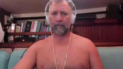 RobotModel420 online show from February 13, 3:14 pm