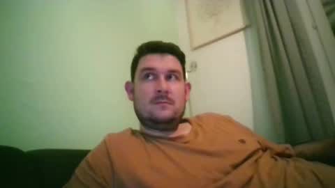 Robin online show from February 2, 9:02 pm