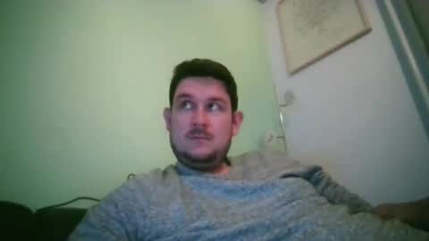 Robin online show from February 22, 10:30 pm