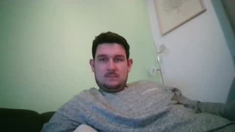 Robin online show from February 28, 10:22 pm