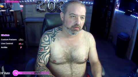 Snapshot of robun1801 chatting on January 3, 2:32 am Tequila and Whiskey online show from January 3, 2:32 am