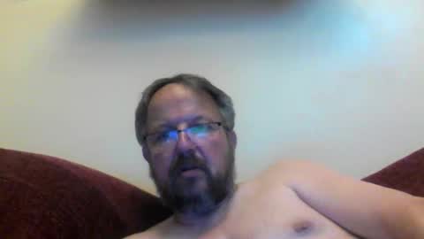 robxx32 online show from May 6, 9:31 pm