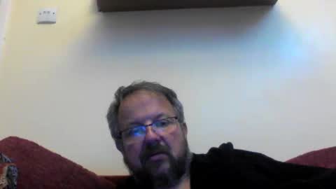 robxx32 online show from May 10, 9:03 am