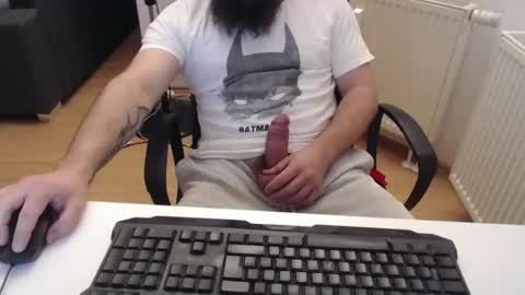 Snapshot of robzombi chatting on December 10, 4:17 pm Rockbart online show from December 10, 4:17 pm