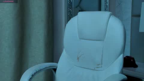 rocco_santos online show from November 2, 7:05 pm