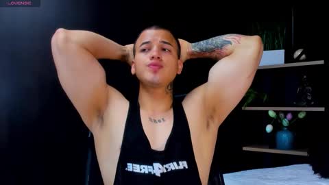rocco_santos online show from January 16, 1:31 am