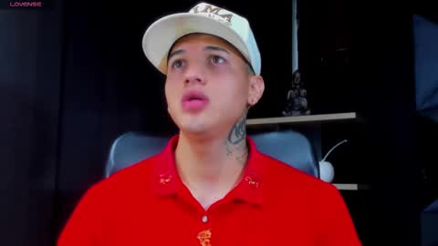 rocco_santos online show from February 14, 6:04 pm