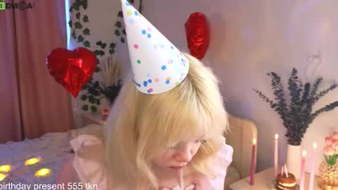rochelle_dolly online show from March 18, 2:42 pm