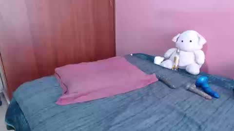 Rochelle online show from October 16, 2:51 pm