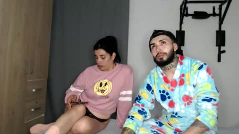 Snapshot of rocio_joan chatting on March 10, 12:51 am rocio_joan online show from March 10, 12:51 am