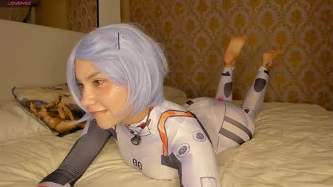 Snapshot of rockandlovexx chatting on December 17, 3:12 am Samantha Estephania online show from December 17, 3:12 am