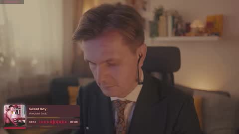 Rocket Bunny online show from October 14, 7:53 am