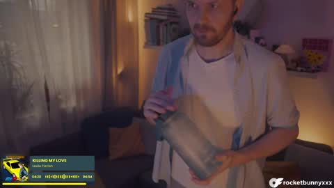 Rocket Bunny online show from April 7, 5:02 pm