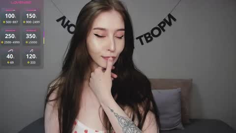 rocketsgirl online show from February 14, 8:10 am