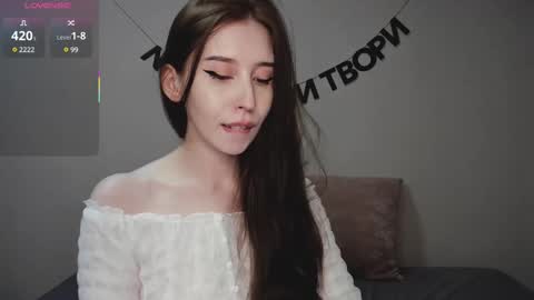 rocketsgirl online show from March 12, 11:42 am