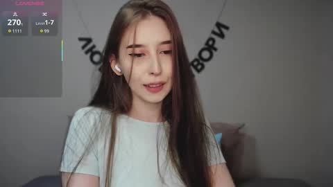 rocketsgirl online show from November 5, 7:30 am