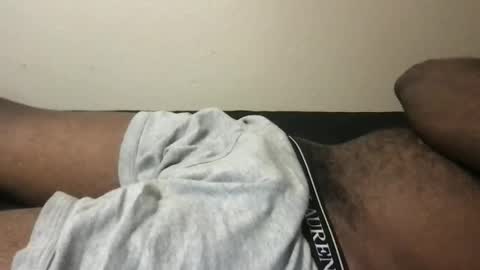 rockrock305 online show from March 3, 5:46 am