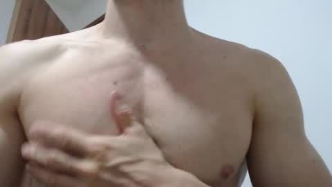 rocky muscle online show from March 15, 7:42 pm