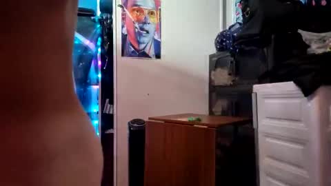 rod77knee online show from March 12, 5:19 pm