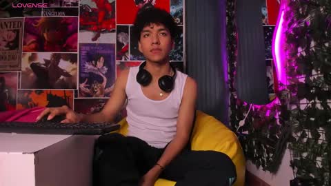 Snapshot of rodney_styles chatting on January 10, 3:29 am Rodney Styles online show from January 10, 3:29 am