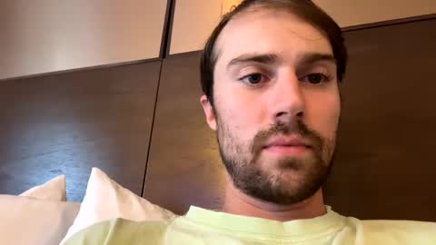 Snapshot of rogu1st2 chatting on December 3, 9:12 pm rogu1st2 online show from December 3, 9:12 pm