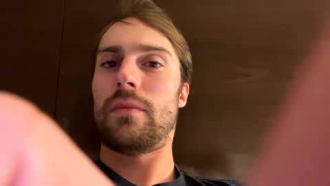 Snapshot of rogu1st2 chatting on December 4, 2:53 am rogu1st2 online show from December 4, 2:53 am