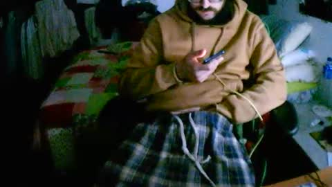 Snapshot of roketero93 chatting on March 2, 3:48 pm roktero 90 online show from March 2, 3:48 pm