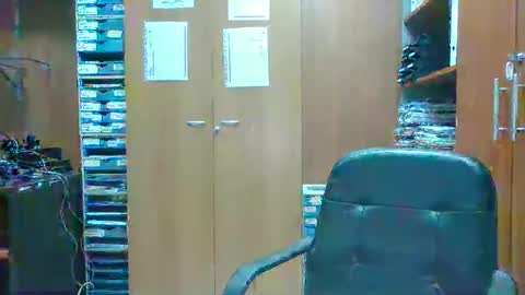 Snapshot of roketero93 chatting on November 20, 10:26 am roktero 90 online show from November 20, 10:26 am