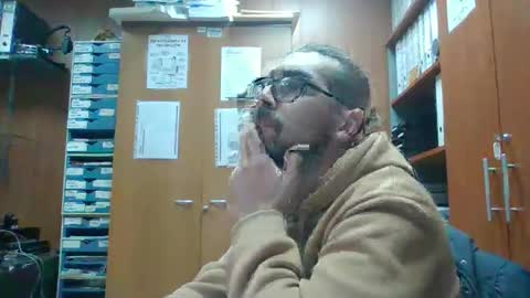 Snapshot of roketero93 chatting on November 24, 12:49 pm roktero 90 online show from November 24, 12:49 pm