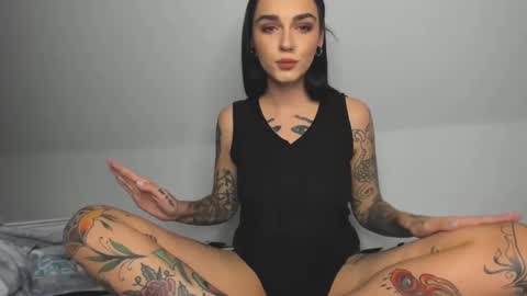 rokiinbaby online show from December 4, 8:40 pm