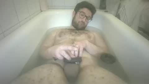 Snapshot of rollinghard90 chatting on December 14, 6:20 pm rollinghard90 online show from December 14, 6:20 pm