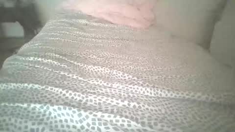 Snapshot of rollinghard90 chatting on February 3, 2:10 am rollinghard90 online show from February 3, 2:10 am