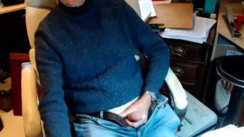 rolydawe online show from February 7, 12:28 pm