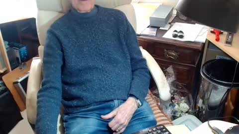 rolydawe online show from April 2, 1:53 pm