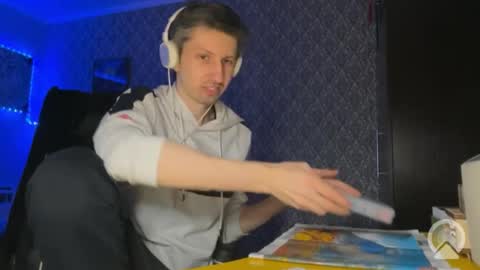 roma305991 online show from February 22, 8:29 pm