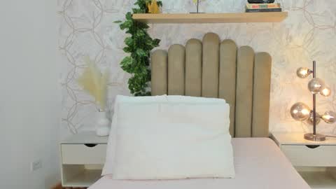   online show from October 29, 11:56 am