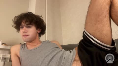 roma_shyguy_ online show from February 3, 5:07 pm