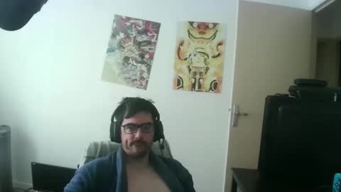 romainb72 online show from November 3, 9:21 am