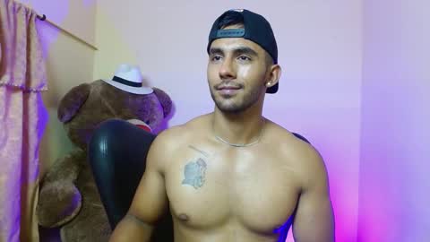 Roman online show from February 6, 8:13 pm