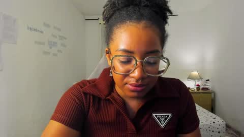 Is A Belle online show from April 2, 1:47 am