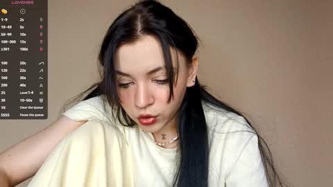 Anica online show from October 25, 4:35 pm