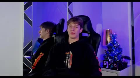 Snapshot of romeo_ricci1 chatting on December 29, 12:30 am Romeo Ricci online show from December 29, 12:30 am