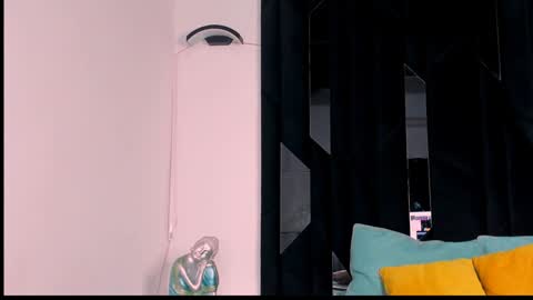 Snapshot of romeo_ricci1 chatting on January 11, 6:01 pm Romeo Ricci online show from January 11, 6:01 pm