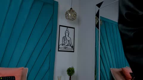 Snapshot of romeo_ricci1 chatting on January 17, 12:42 pm Romeo Ricci online show from January 17, 12:42 pm