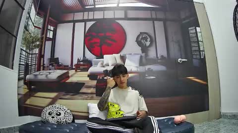 Romeo online show from September 30, 7:41 pm