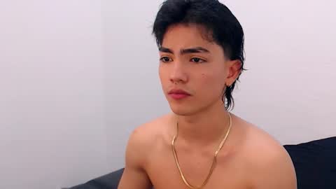 Romeo online show from November 8, 7:01 pm