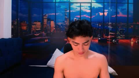 Romeo online show from November 10, 7:13 pm